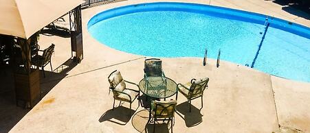 Presley's Penthouse 2BR Branson Resort Condo