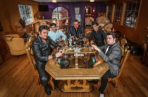 Presley's Penthouse 2BR Branson Resort Condo