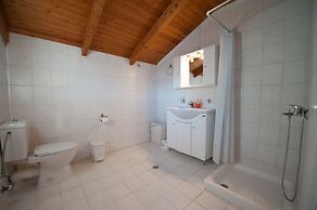 Zarkadis Beach Apartments