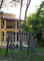 Zarkadis Beach Apartments