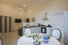 Iris Apartments by Mmega