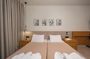 Petritos Rooms and Studios