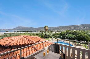 Petritos Rooms and Studios