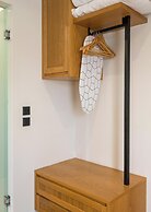 Petritos Rooms and Studios