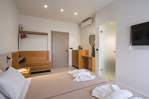 Petritos Rooms and Studios