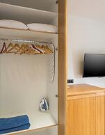 Petritos Rooms and Studios