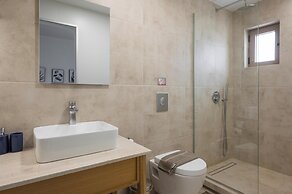 Petritos Rooms and Studios