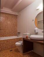 Petritos Rooms and Studios