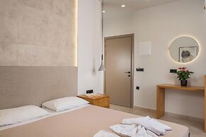 Petritos Rooms and Studios