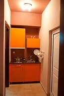 Petritos Rooms and Studios