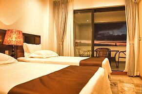 The Streamliner Hotel Apartment