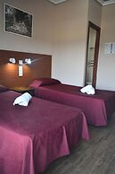 Hostal Alamare