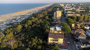 Family Hotel Pinetina Mare