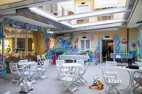 Family Hotel Pinetina Mare