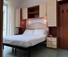 Family Hotel Pinetina Mare