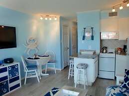 Casa del Mar On The Seawall