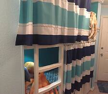 Casa del Mar On The Seawall