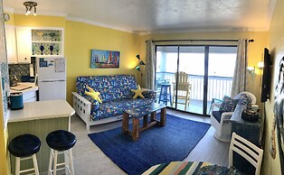 Casa del Mar On The Seawall