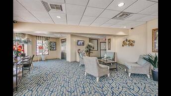 Casa del Mar On The Seawall