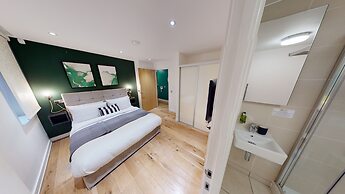 Quay Apartments Manchester