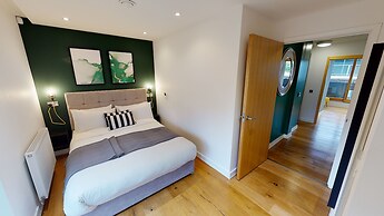 Quay Apartments Manchester