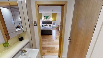 Quay Apartments Manchester