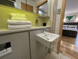 Quay Apartments Manchester