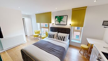 Quay Apartments Manchester