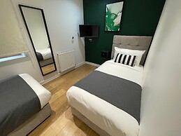 Quay Apartments Manchester