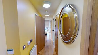 Quay Apartments Manchester