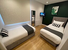 Quay Apartments Manchester