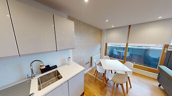 Quay Apartments Manchester