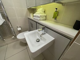 Quay Apartments Manchester