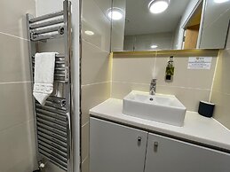 Quay Apartments Manchester