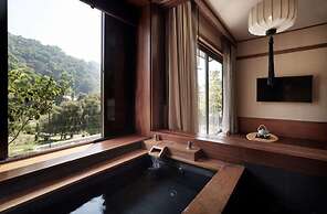 Onsen At Moncham