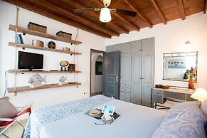 Sea Breeze Balcony of Mykonos