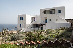 Sea Breeze Balcony of Mykonos