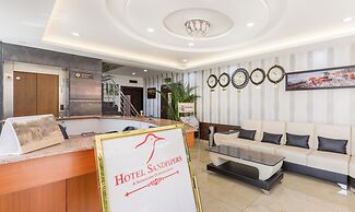 Treebo Sandpipers Kushalnagar