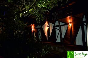Bukit Raya Guesthouse