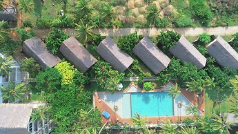Blue Whale beach boutique Resort