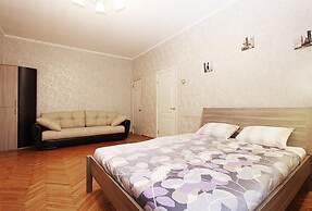 ApartLux Frunzenskaya Riverside