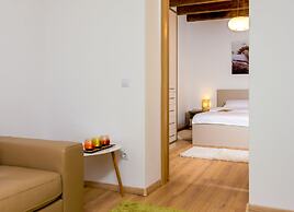 Casa Nicolae Luxury Suites