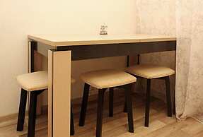 ApartLux on Prospekt Vernadskogo 91