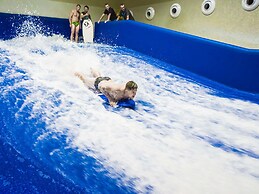 VacationClub - Aquamarina Apartments