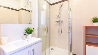 VacationClub - Aquamarina Apartments