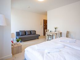 VacationClub - Aquamarina Apartments