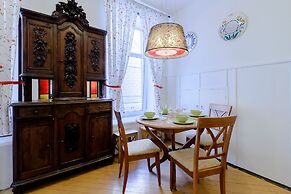 City of Rivers Kirochnaya 27