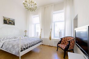 City of Rivers Kirochnaya 27