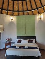 Khemmarat Baandin Resort