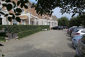 Ambassador Hotel